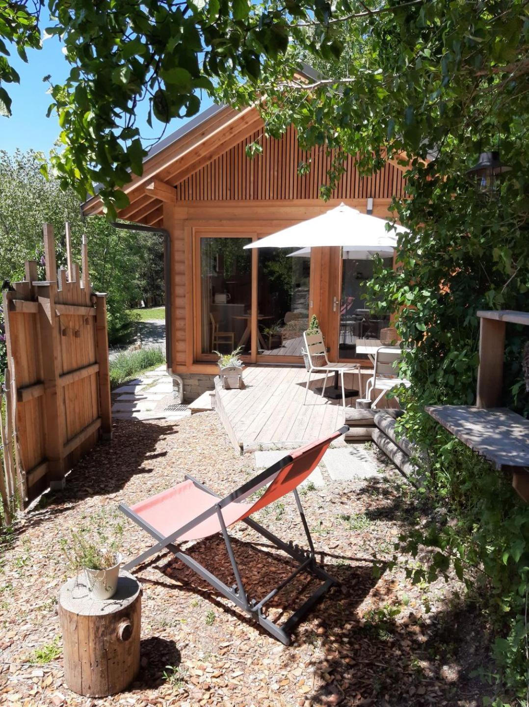 Petit Chalet Neuf Independant 2 Pers "La Cabane De Jean " Briançon Exterior foto
